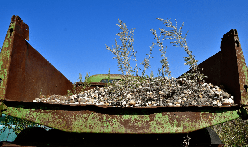 GRAVEL HAULING
